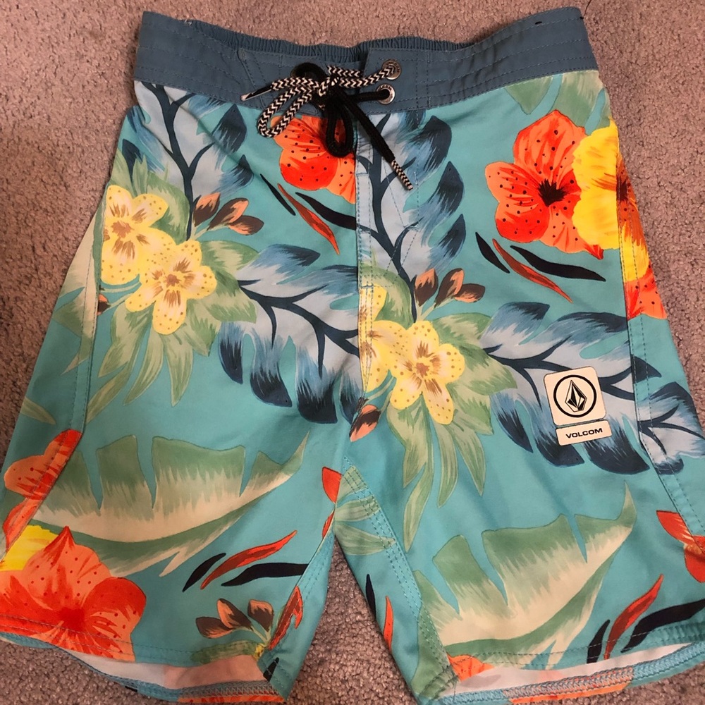 Boys Volcom swimshorts